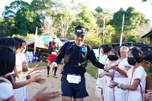 BIB: 2411
                            <button type="button" onclick="openModal(18979909)" class="btn btn-primary btn-sm float-right btn-popup" data-toggle="modal" data-target=".modal-high-quality">
                        <i class="fas fa-shopping-cart"></i> Add to Cart
                    </button>
                                            <button type="button" onclick="isThisMe(18979909, true)" class="btn btn-success btn-sm float-right btn-popup btn-isme hidden" data-toggle="tooltip" data-placement="bottom" title="นี่คือรูปของคุณใช่ไหม คลิกที่นี่เพื่อเอาเข้าอัลบั้ม">
                        <i class="fas fa-plus"></i> Add to album
                    </button>
                    <button type="button" onclick="isThisMe(18979909, false)" class="btn btn-warning btn-sm float-right btn-popup btn-isnotme hidden">
                        <i class="fas fa-ban"></i> Remove from album
                    </button>